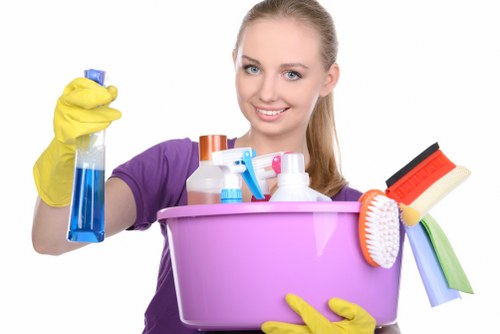 Thorough move-out cleaning service for Ilford tenants and landlords